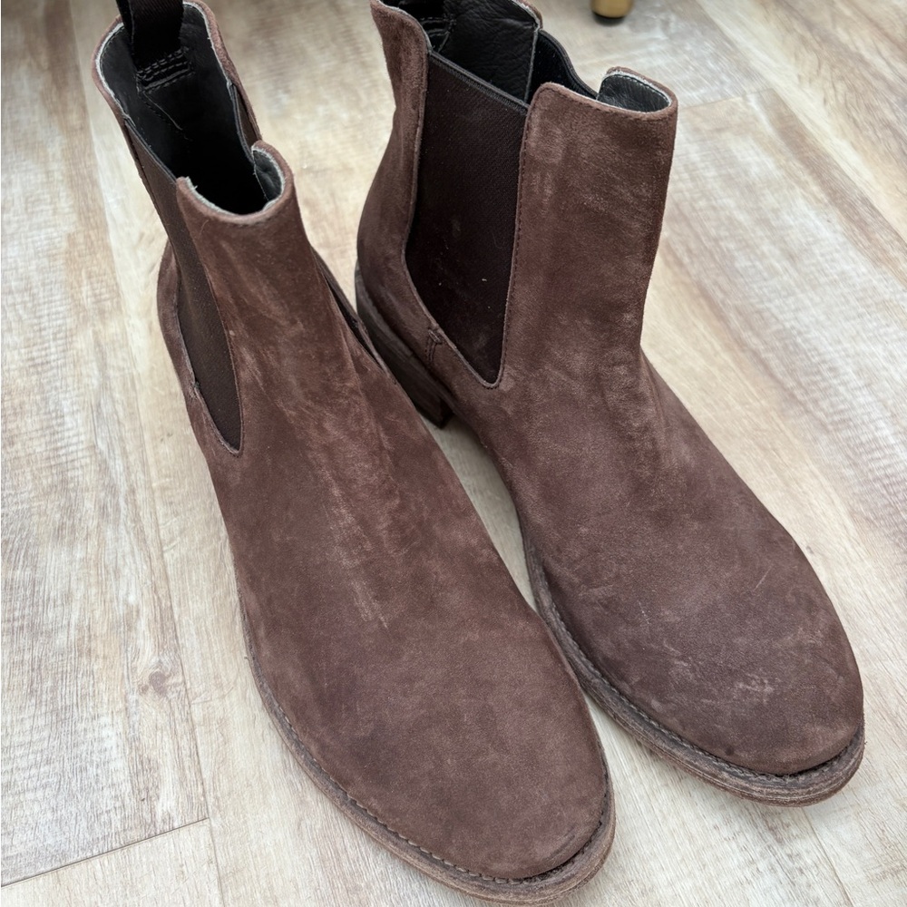 Officine Creative Brown Chelsea Boots